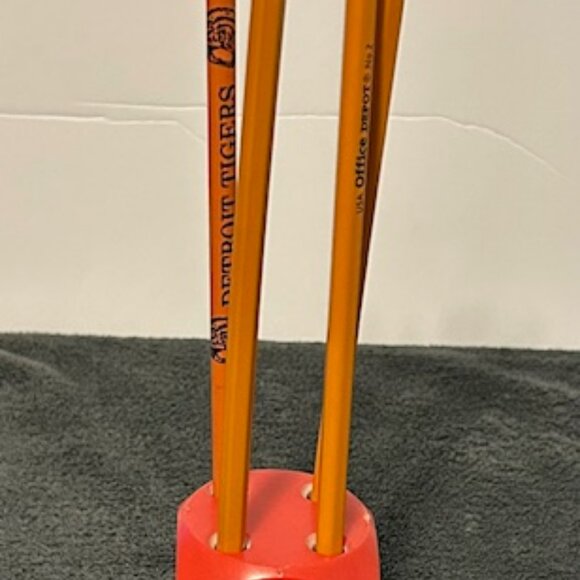 Vintage Dice (Die) Pen and Pencil Holder - Picture 4 of 8